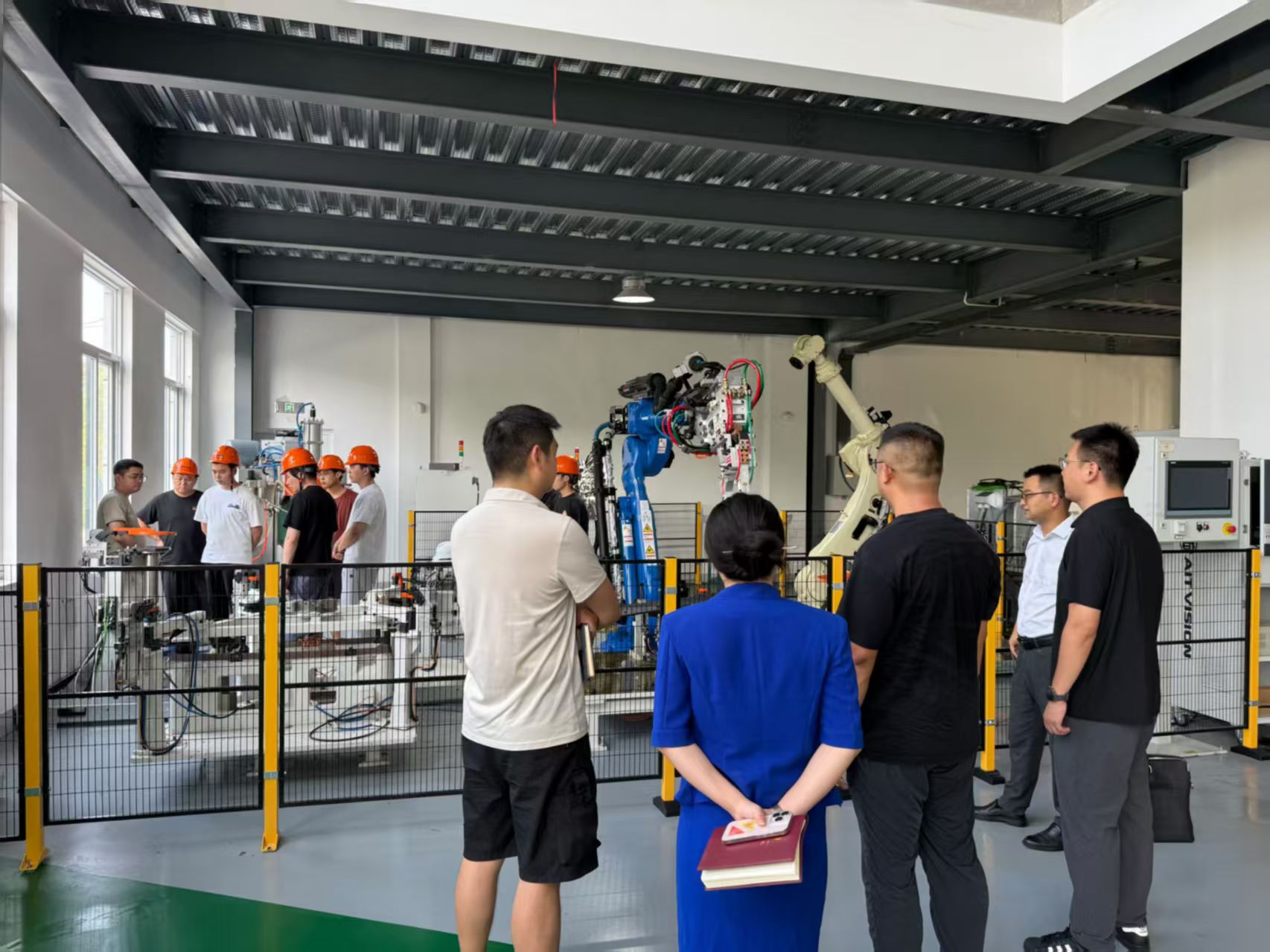 热烈欢迎南陵县文化旅游传媒发展集团路总一行莅临考察交流